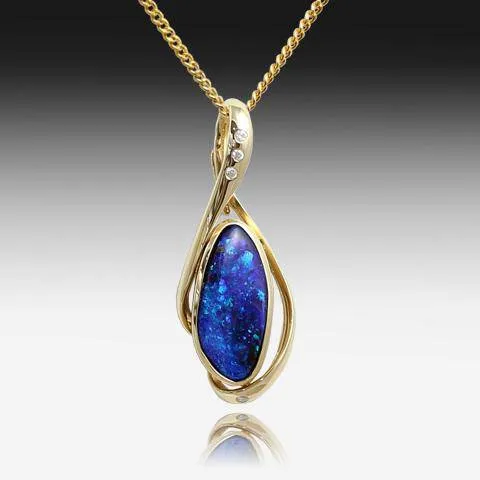 14KT YELLOW GOLD OPAL AND DIAMOND PENDANT