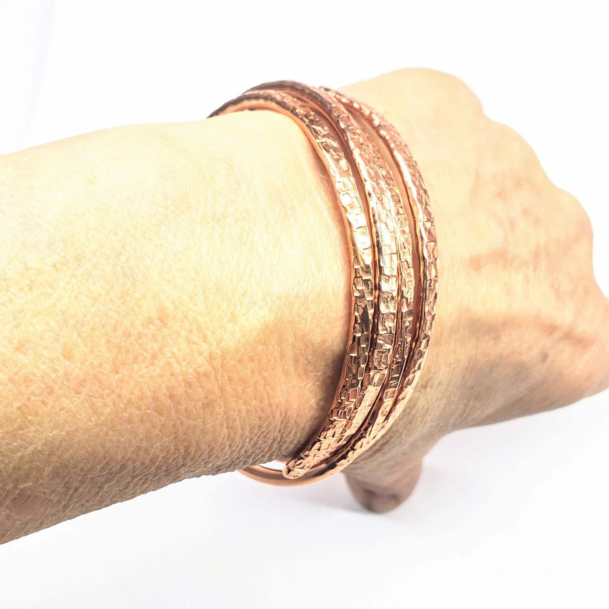 2 Piece Handmade Interlocking Full Overlap Copper Bangle Set