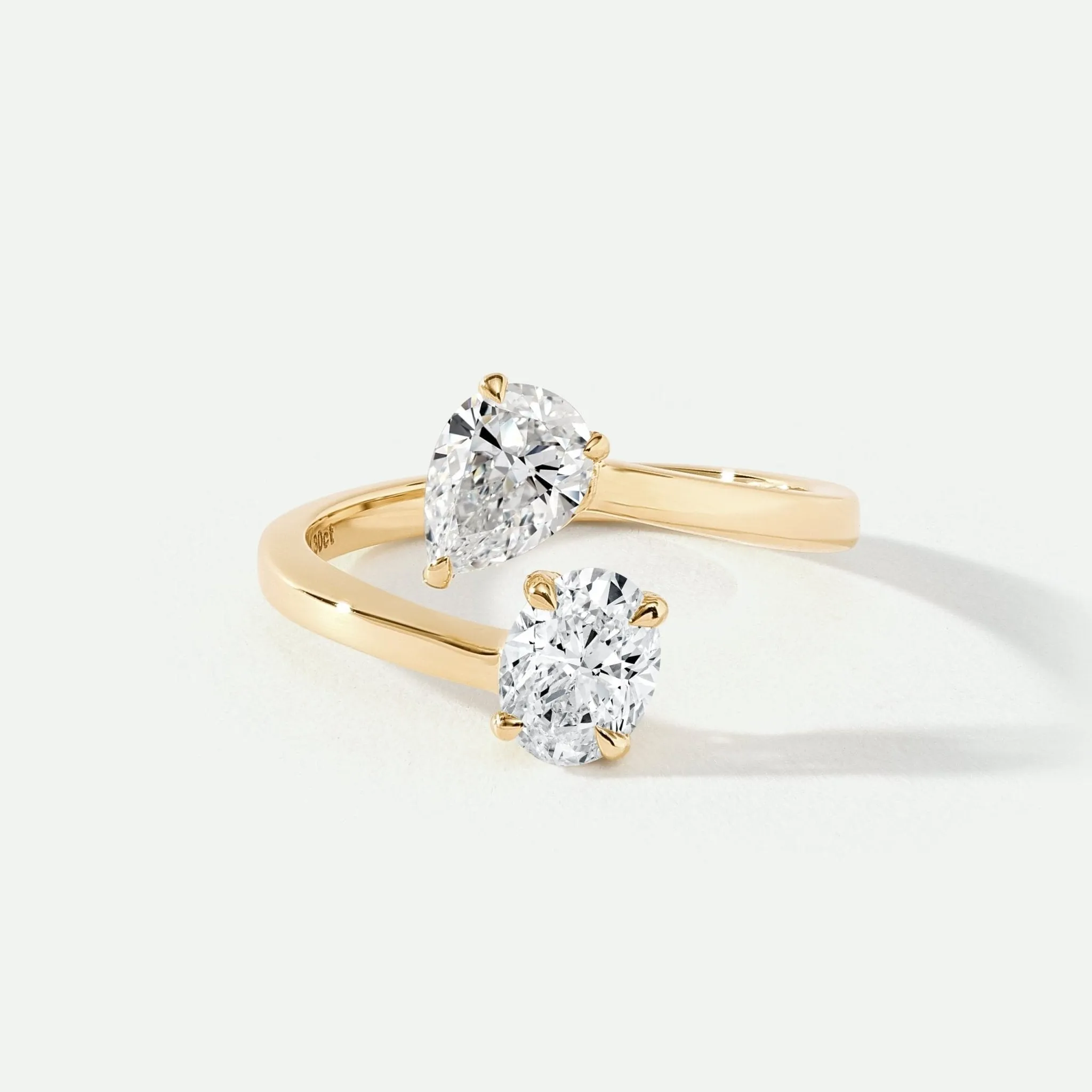 Giselle | 9ct Yellow Gold 1.30ct tw Lab Grown Diamond Toi et Moi Ring