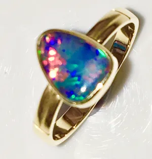 Red  Multi Coloured solid  boulder opal from Quilpie , 18K Ring