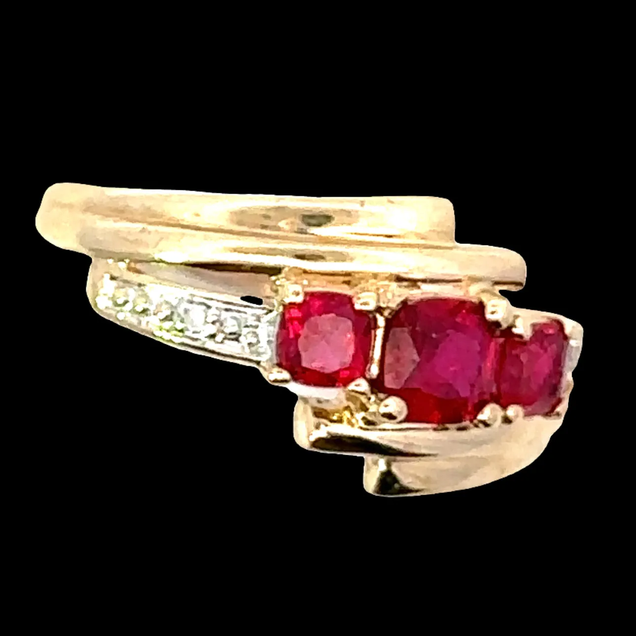 Synthetic Ruby & Diamond Yellow Gold Ring